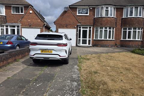 3 bedroom semi-detached house to rent - Green Lane, Castle Bromwich B36