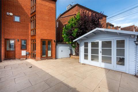4 bedroom end of terrace house for sale, Tilehouse Street, Hitchin, Hertfordshire, SG5