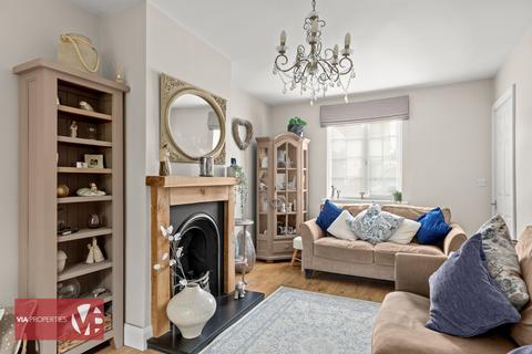 24 Allmains Close, Nazeing, Waltham Abbey, EN9 2LX