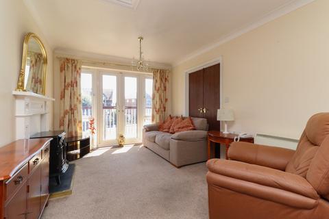 2 bedroom retirement property for sale, Lyell Road, Birchington, Kent, CT7