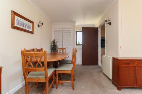 2 bedroom retirement property for sale, Lyell Road, Birchington, Kent, CT7