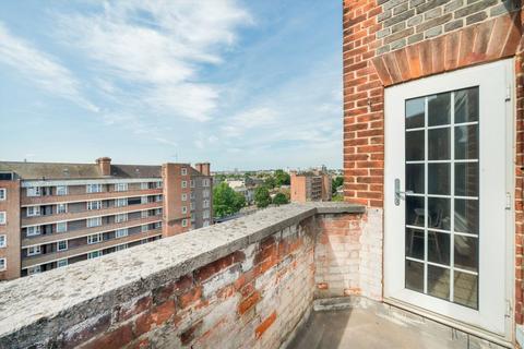 2 bedroom flat for sale, Peckwater Street, London NW5