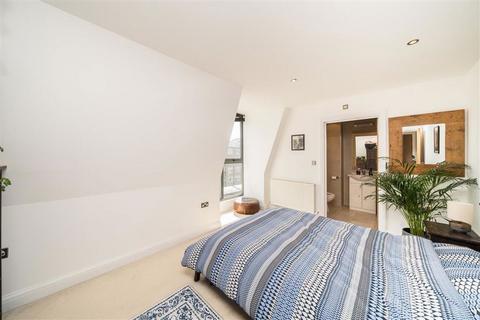 2 bedroom flat for sale, Stockwell Road, London SW9