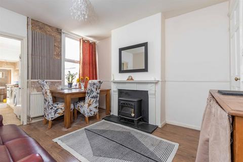 3 bedroom end of terrace house for sale, East Street, Market Harborough LE16