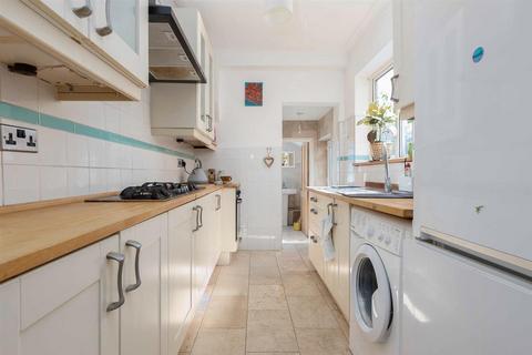 3 bedroom end of terrace house for sale, East Street, Market Harborough LE16