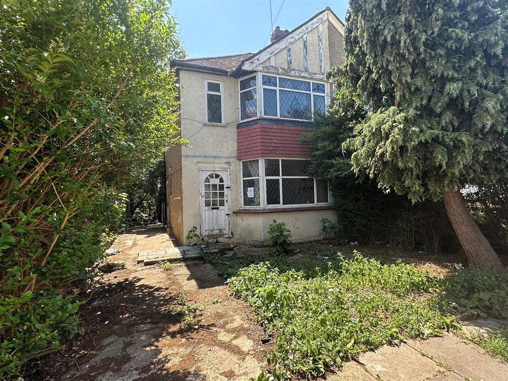 Rochester Avenue Feltham 2 bed - Image 0 1024x1024 