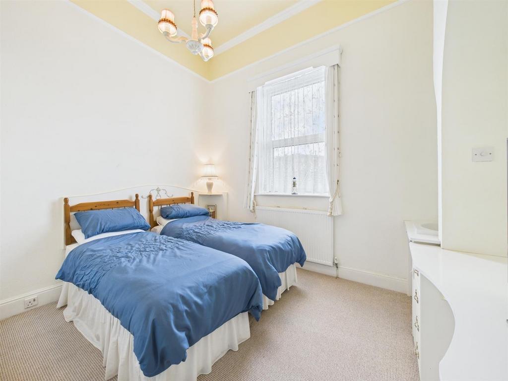 CAM03358 G0-PR0190-STILL003.jpg