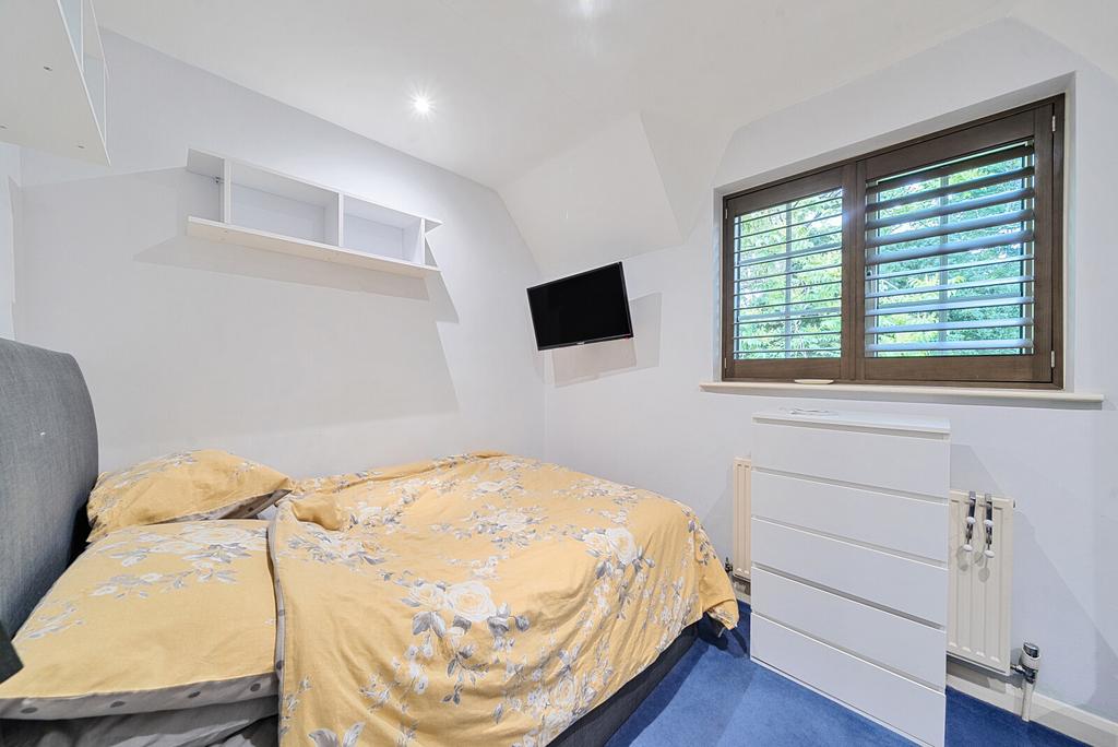 Main - Bedroom