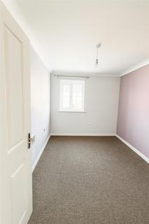 26 Ambleside, Purfleet, RM19 1PX