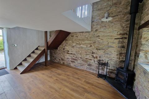 1 bedroom barn conversion to rent, Tregavethan, Truro