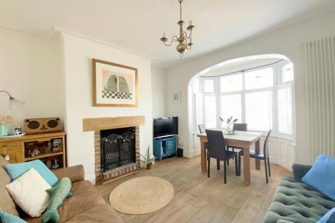 3 bedroom semi-detached house for sale, Queens Parade, Cleethorpes