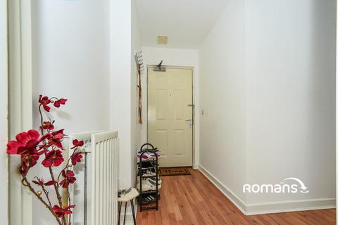 2 bedroom flat to rent, Hayburn Road, Swindon, Wiltshire, SN25