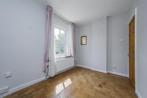 9 Mill Place, Datchet, Slough, SL3 9HX