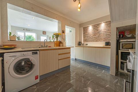 3 bedroom detached house for sale, Traston Close, Newport, NP19