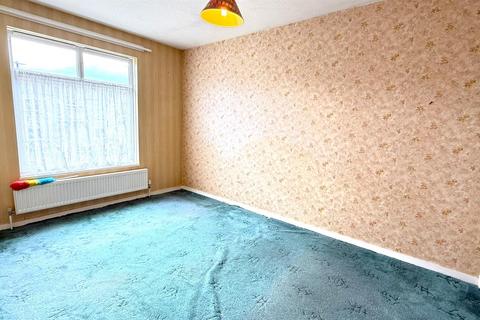 3 bedroom terraced house for sale, Sandpiper Gardens, Birmingham B38