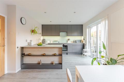 3 bedroom semi-detached house for sale, Well presented family home in Congresbury