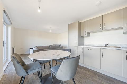 2 bedroom flat to rent, Edinburgh EH6