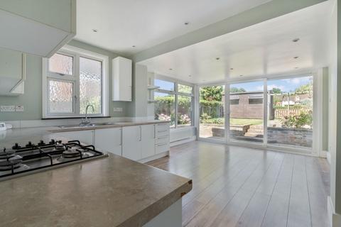 3 bedroom semi-detached house for sale, Dorothy Avenue, Cranbrook TN17