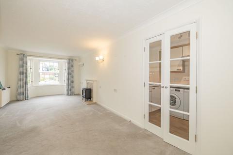 1 bedroom flat for sale, Station Road West, Canterbury, Kent, CT2