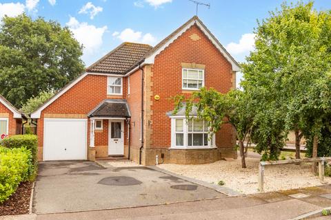 1 Adelphi Close, Maidenbower, Crawley, RH10 7HA
