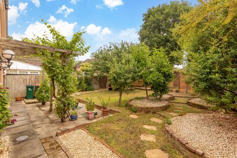 1 Adelphi Close, Maidenbower, Crawley, RH10 7HA