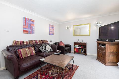 1 Adelphi Close, Maidenbower, Crawley, RH10 7HA