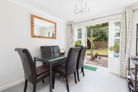 1 Adelphi Close, Maidenbower, Crawley, RH10 7HA