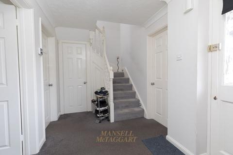 1 Adelphi Close, Maidenbower, Crawley, RH10 7HA