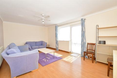 2 bedroom flat for sale, Church Street, Littlehampton BN17