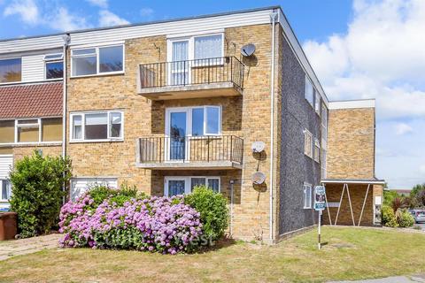 2 bedroom flat for sale, Church Street, Littlehampton BN17