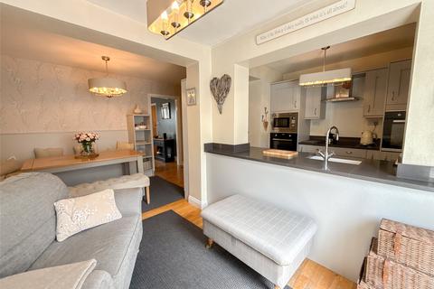 6 Broom Terrace, Burnopfield, Newcastle Upon Tyne, NE16 6DS