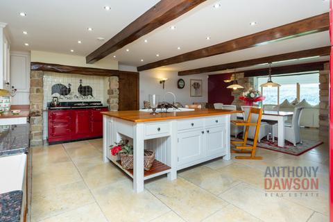 7 bedroom detached house for sale, Merrills Head Barn, Long Causeway, Burnley, BB10