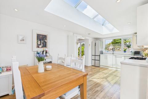 undefined, Heath Road, Upton, CH2
