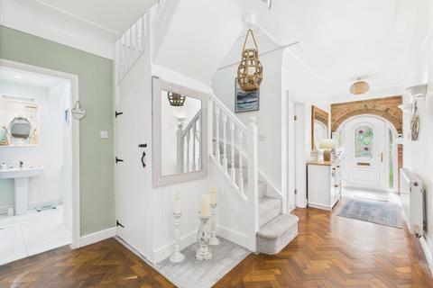 undefined, Heath Road, Upton, CH2