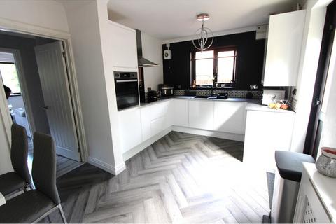 undefined, Commercial Road, Abercarn, Caerphilly