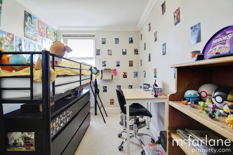 2 bedroom apartment for sale, Godwin Court, Swindon SN1
