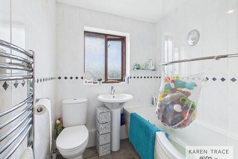 121 Penwithick Park, Penwithick, St Austell, PL26 8XZ