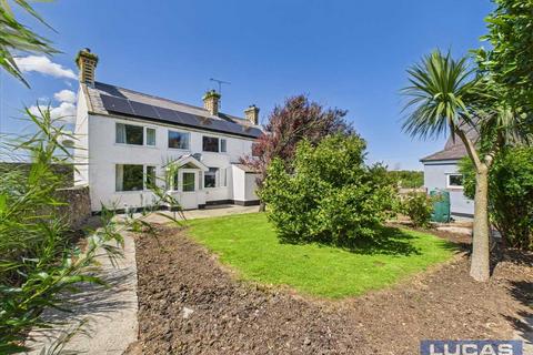undefined, Neuadd Wen & Neuadd Wen Cottage Farm, Newborough