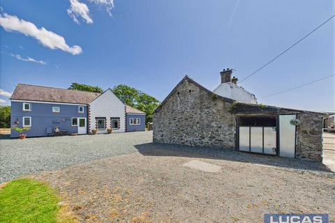 undefined, Neuadd Wen & Neuadd Wen Cottage Farm, Newborough