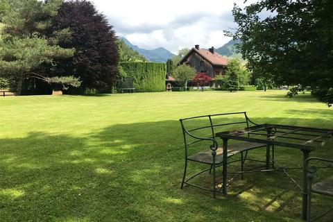 8 bedroom house, A Distinctive and Unique Family Home In a Beautiful Setting., Near Rougemont., Switzerland