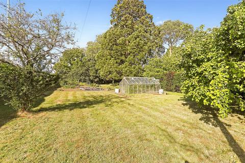 undefined, Dursley Road, Cambridge, Gloucester