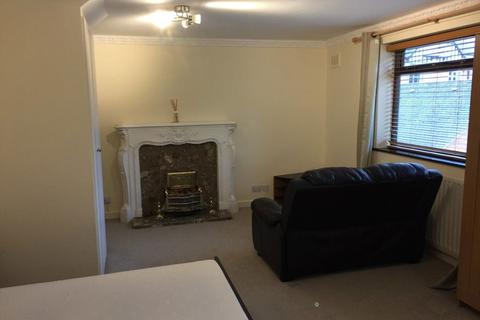 Studio to rent, DALTON LODGE, STYVECHALE AVE, COVENTRY CV5 6DW
