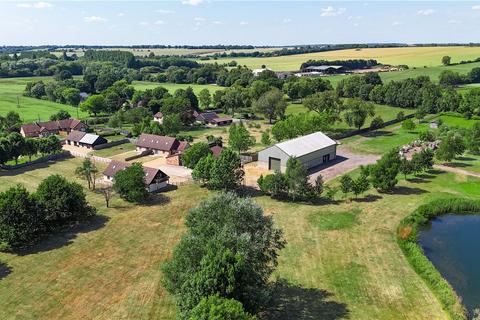 Equestrian property for sale, Wyton, Huntingdon, Cambridgeshire, PE28