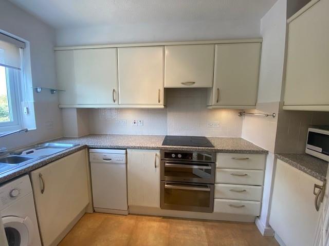 Kitchen new.jpg