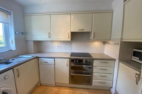 11 Chilmans Drive, Bookham, Leatherhead, KT23 4BX