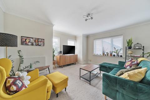 2 bedroom flat for sale, Mountside Place, 1a Heathside Road, Woking, GU22