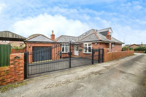 40 Doncaster Road, Harlington, Doncaster, DN5 7HT