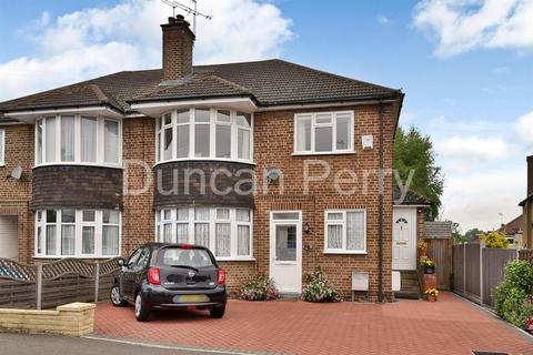 2 bedroom maisonette to rent, Aberdale Gardens, Herts EN6