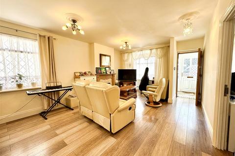 3 bedroom detached bungalow for sale, Clarence Road, Bexleyheath DA6