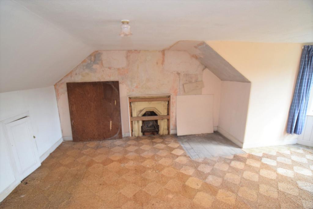 Dee Bank, 2 Kingholm Road, Dumfries, DG1 4 AX - Gri
